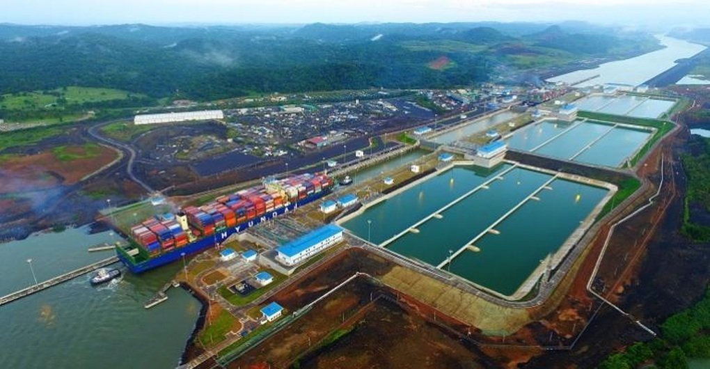 The Panama Canal faces serious challenges when it is hit by drought 0